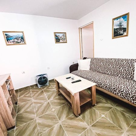Apartment Near The Old Town Of Kotor Exterior photo