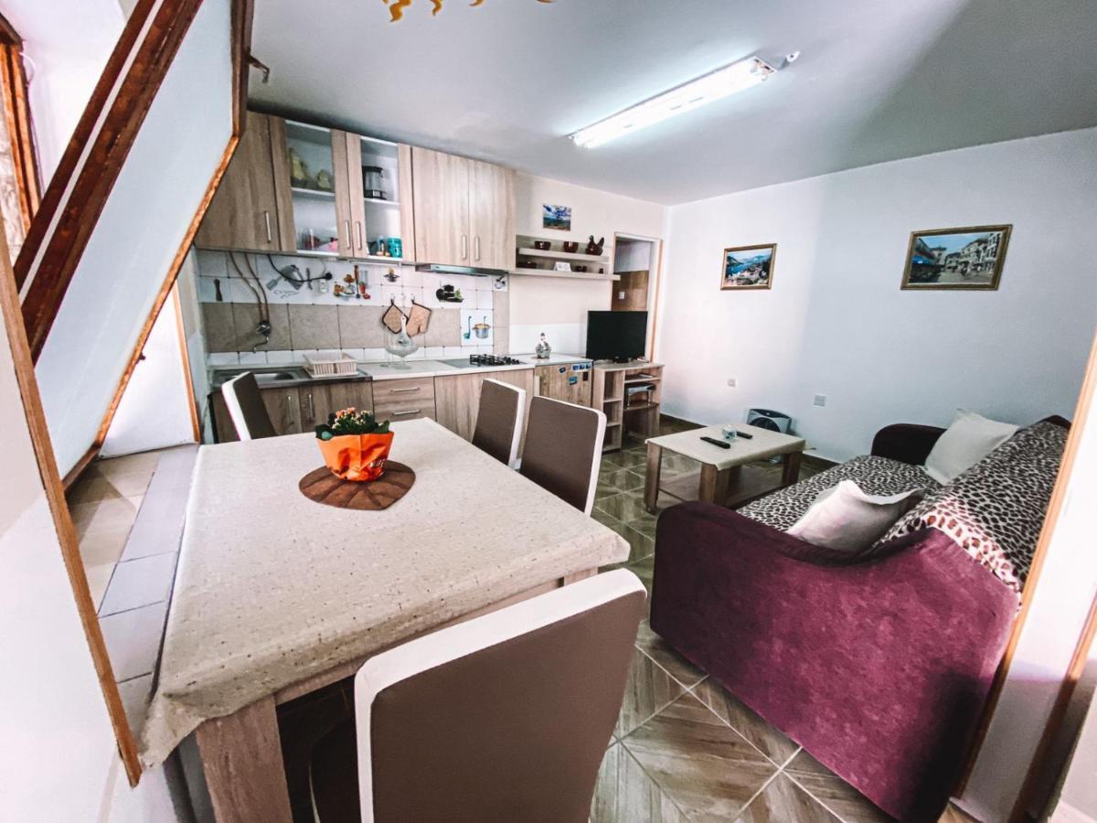 Apartment Near The Old Town Of Kotor Exterior photo